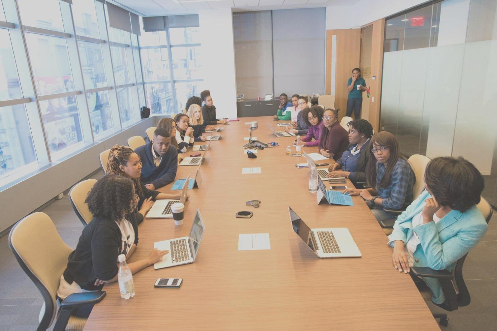 Materiales educativos y recursos para aprender gestión de presupuestos